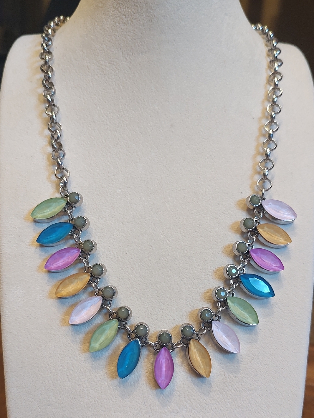 Paparazzi Multi Color Gem Silver Necklace 18 Inches Plus 2 Inch Extender
